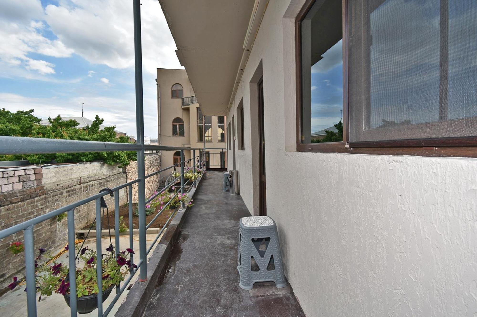 Hotel Sirik à Armavir Extérieur photo